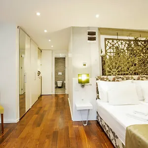 3* Hotel Nish &
